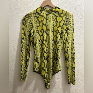 Haute Monde Snakeskin  sheer Bodysuit  lime yellow/green size L